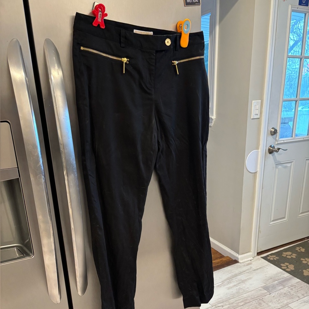MICHAEL Michael Kors Black pants with Gold Accents size 6